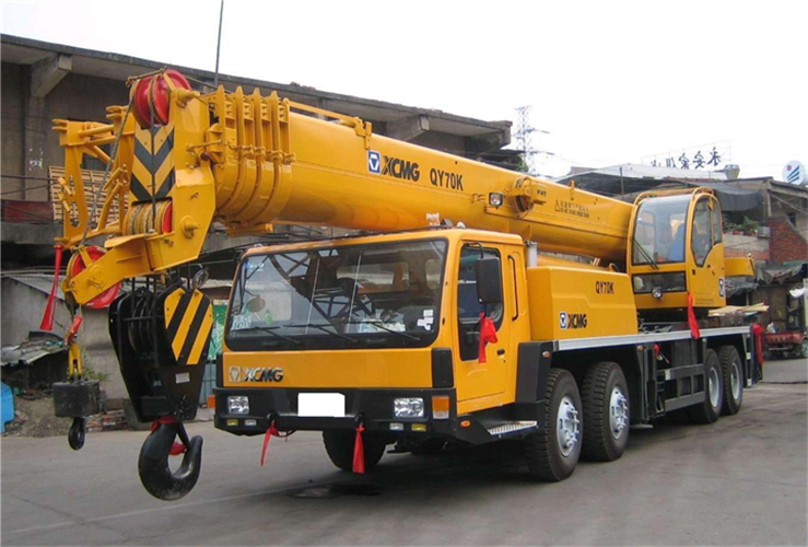 上蔡县吊车出租选择重点